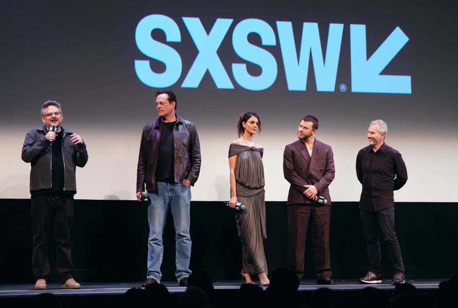 Ейса Гонсалес1