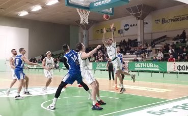 Берое се наложи над Академик Бултекс 99