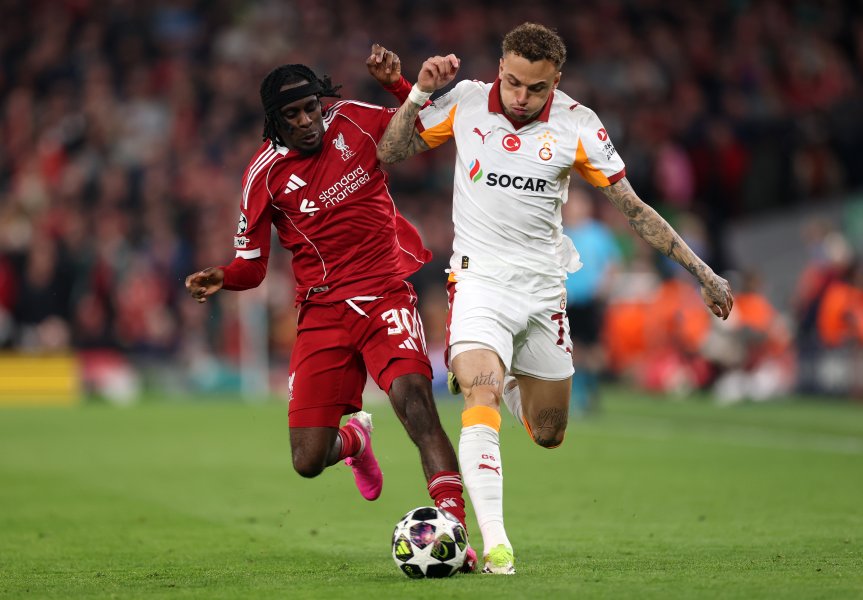 Ливърпул Галатасарай1