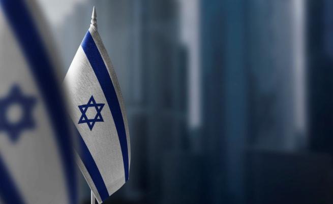 За първи път от началото на войната: „Хизбула“ удари Израел, сирени и експлозии разтърсиха Тел Авив