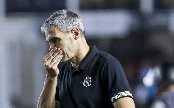 Неймар остана без треньор в Сантос