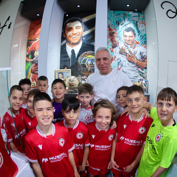 Стоичков и ЦСКА обявиха ново партньорство1