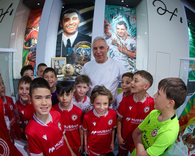 Стоичков и ЦСКА обявиха ново партньорство1