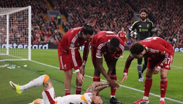 Ноа Ланг - Ужасяващо: Играч загуби част от пръста си в ШЛ