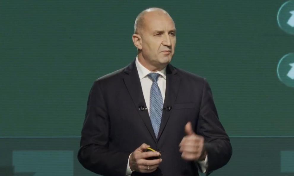 Румен Радев