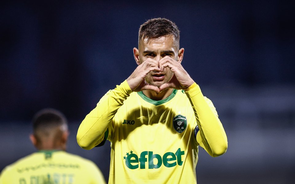 НА ЖИВО: Спартак Вн 0:1 Лудогорец, червен картон за домакините