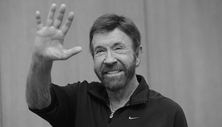 Chuck Norris - СВЕТЪТ В СЪЛЗИ! Холивуд скърби за Чък Норис (СНИМКИ+ВИДЕО)