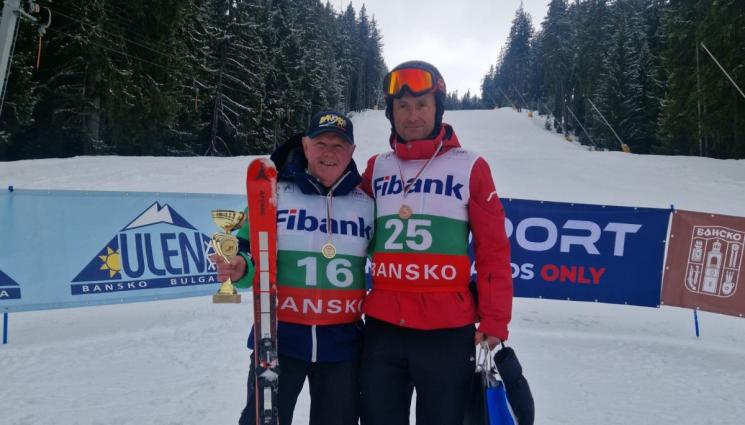 Телеграф - Титла и бронз за „Телеграф“ при журналистите скиори