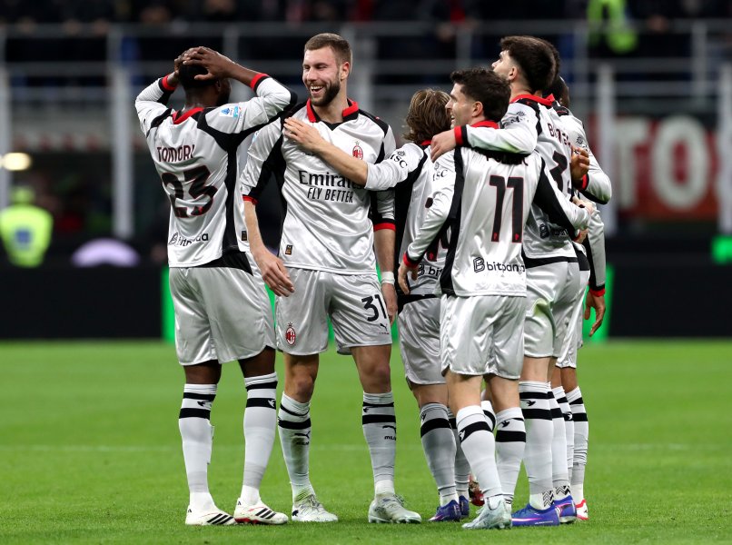 Милан Торино1