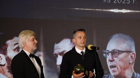 Станимир Стоилов остана без конкуренция при треньорите