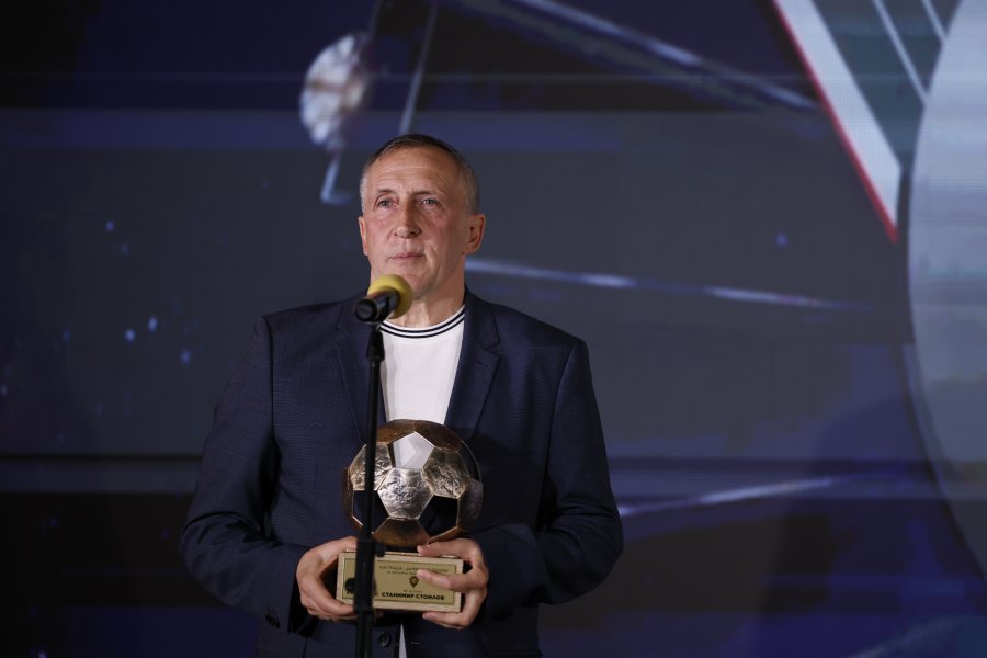 Футболист на Годината1