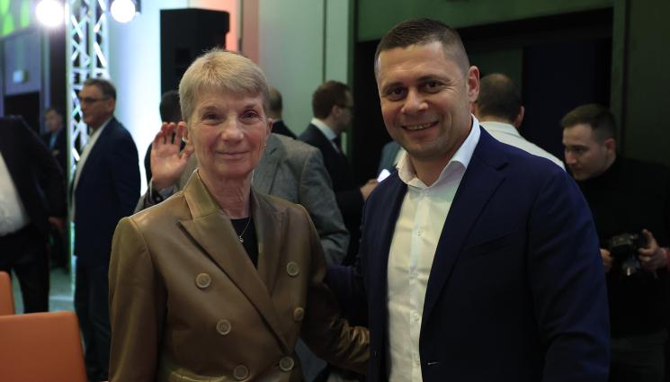 Футбол - Александър Димитров: Не правете спекулации с играчите!