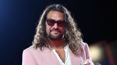 Jason Momoa се евакуира заради наводненията в Хавай