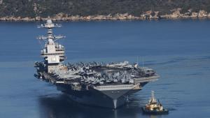 Американският самолетоносач Джералд Форд