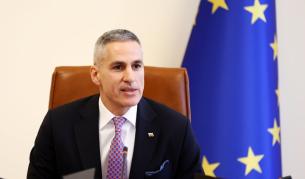 Гюров със сериозни обвинения: В АПИ се краде, вместо да се ремонтира