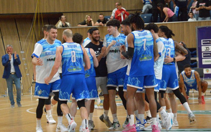 Рилски спортист отново начело след убедителна победа