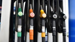 бензин горива бензиностанции дизел