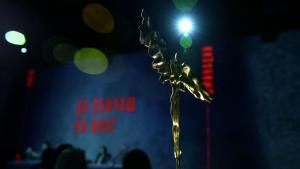 „Да обичаш на инат“: Връчват наградите „Икар“