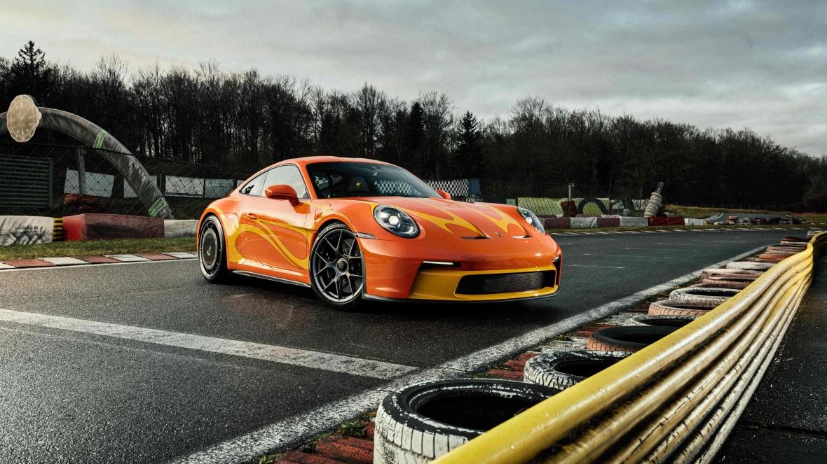 Porsche Phoenix Red 911 ST