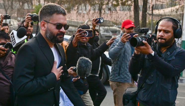 непал премиер - Бивш рапър стана премиер на Непал