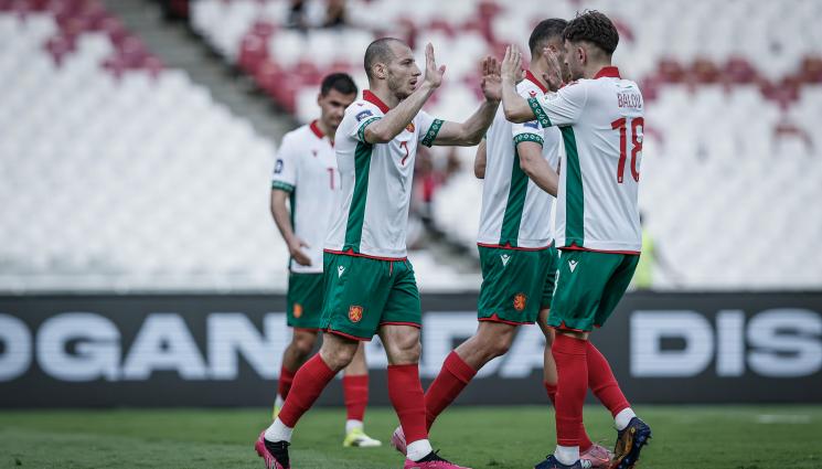 България - БЪЛГАРИЯ НАПИСА ИСТОРИЯ С 10 ГОЛА