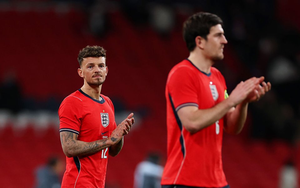 Освирквания, гол и дузпа - драматичното завръщане на Бен Уайт