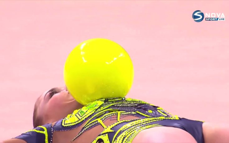 Отличен старт за Стилияна Николова на Световната купа в София