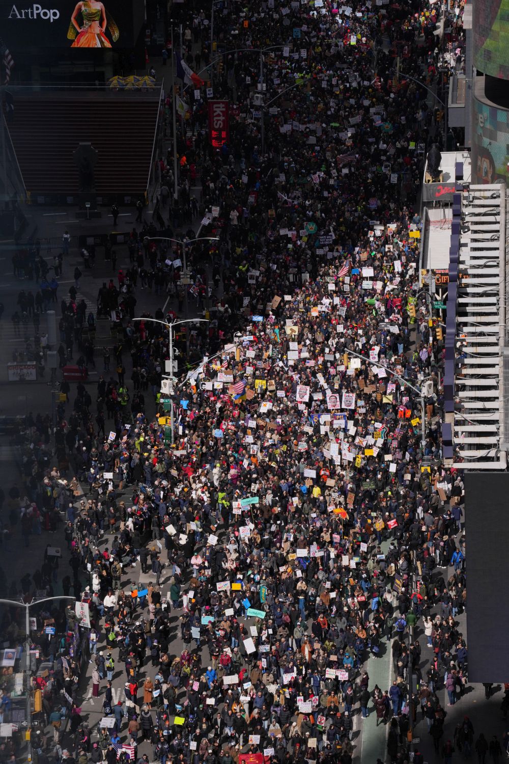 Протестите срещу президента на САЩ Доналд Тръмп