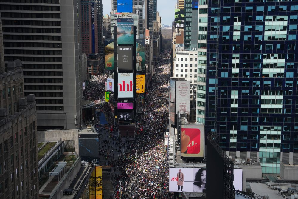 Протестите срещу президента на САЩ Доналд Тръмп