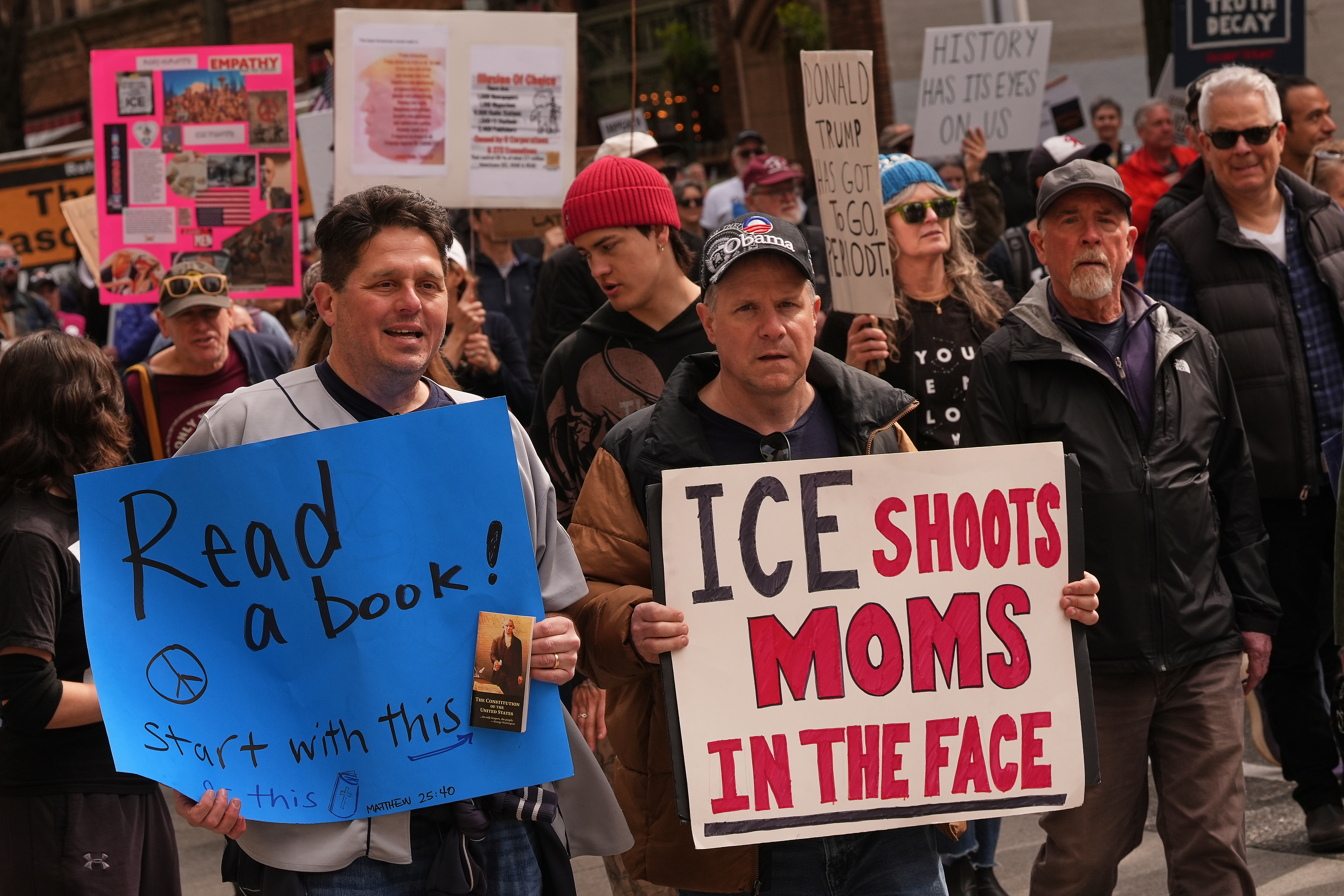 Протестите срещу президента на САЩ Доналд Тръмп
