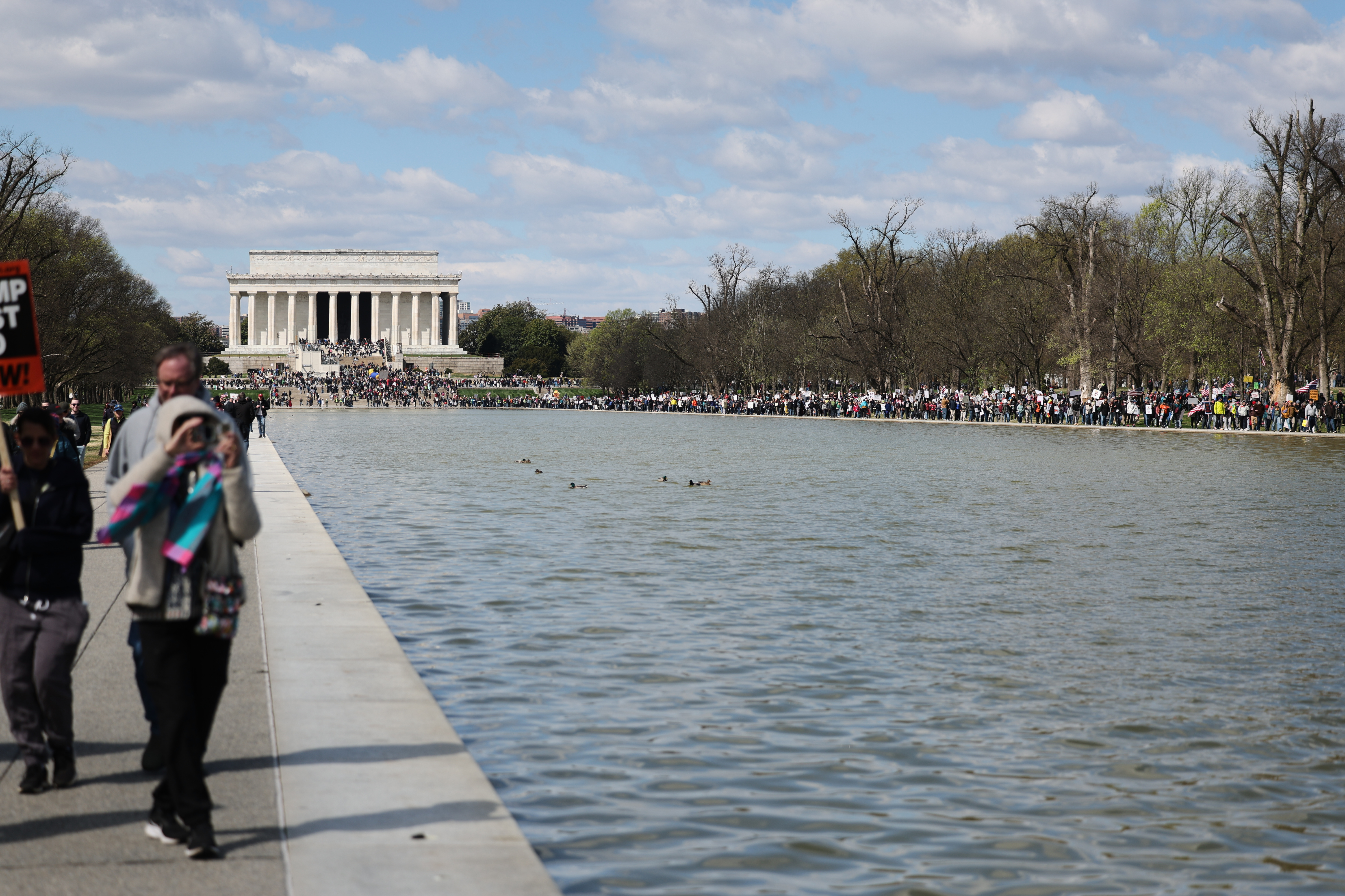 Протестите срещу президента на САЩ Доналд Тръмп