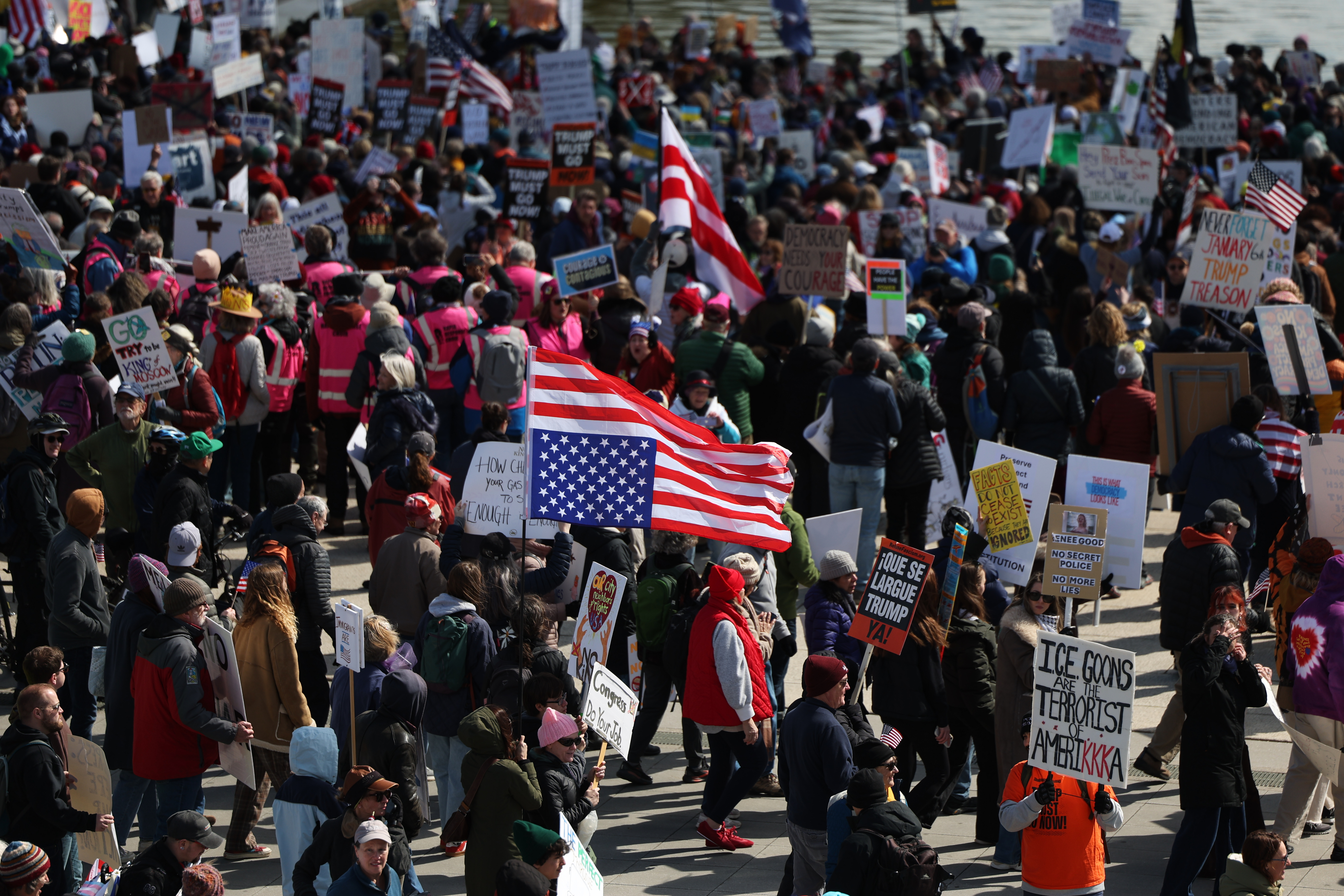 Протестите срещу президента на САЩ Доналд Тръмп