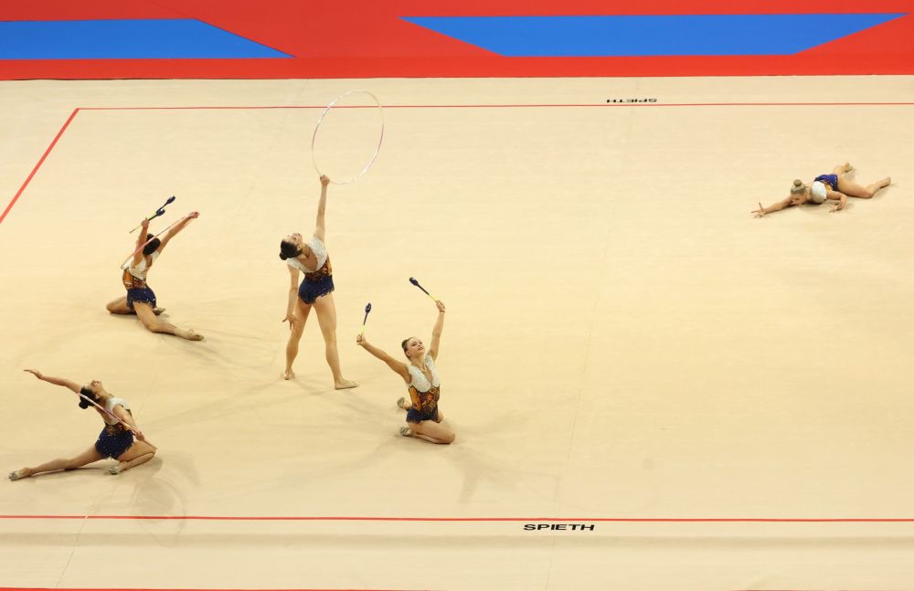 Ансамбълът на България по художествена гимнастика