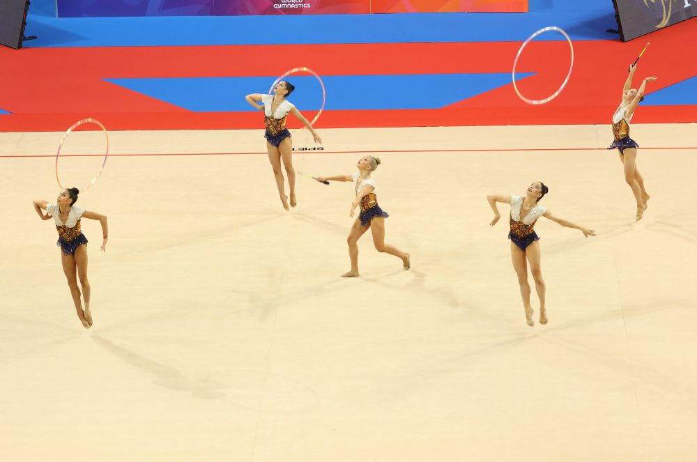 Ансамбълът на България по художествена гимнастика