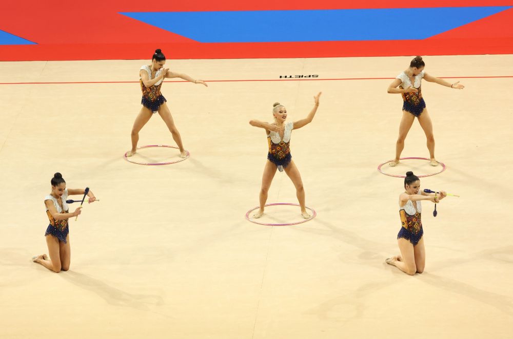 Ансамбълът на България по художествена гимнастика