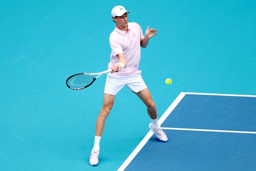 Иржи Лехечка Яник Синер1