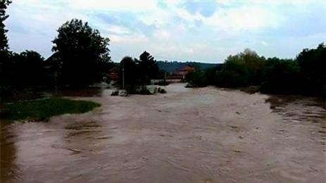 река Черни Лом