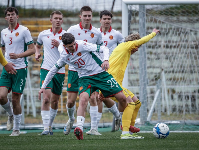 България U17 Литва U171