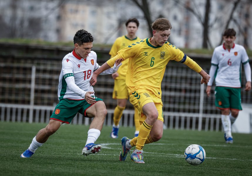 България U17 Литва U171