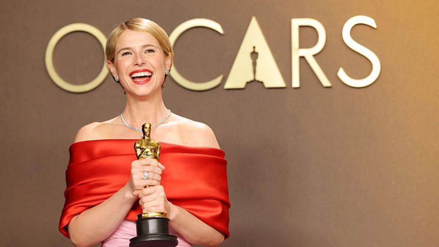 Възходът на Джеси Бъкли – от риалити форматите до триумфа на "Оскарите"