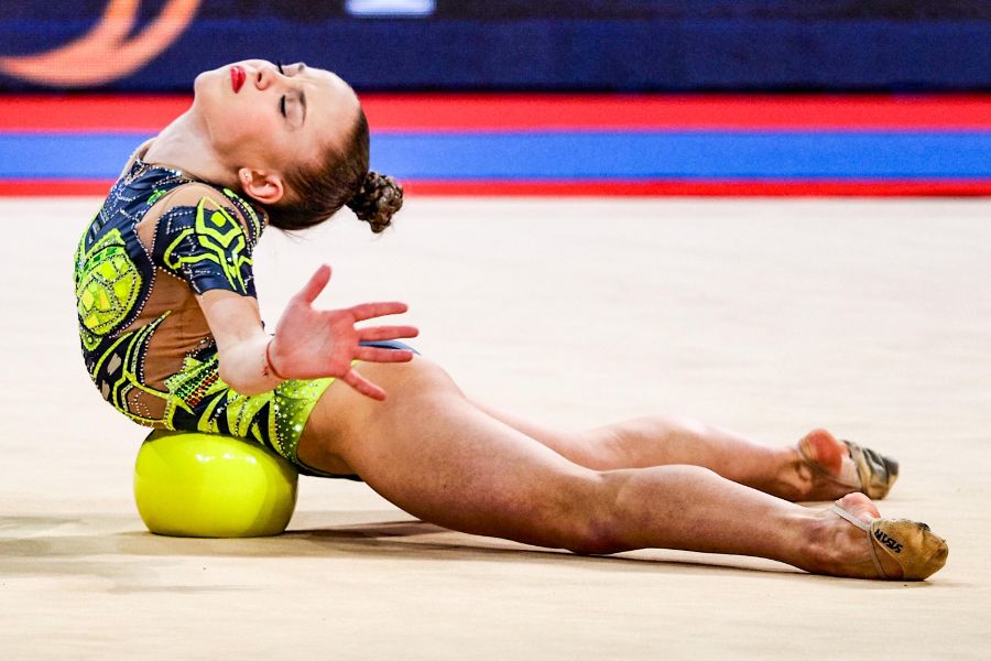 <p>Финалите на отделните уреди на Световната купа по художествена гимнастика.</p>