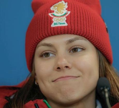 След бронзовия си медал от Олимпийските игри през 2026 година