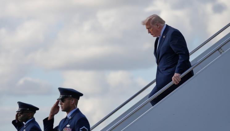 тръмп - Флорида преименува летището в Палм Бийч на името на Тръмп