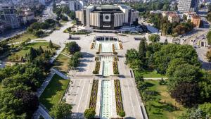 Огромната част от финансовите загуби на НДК идват от гигантската