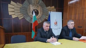 Комисар Кирил Добренов