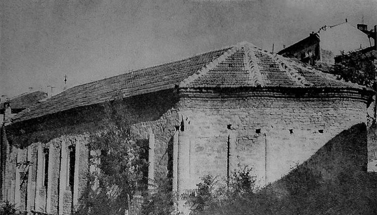 Св Николай - Църква на Колю Фичето тъне в руини