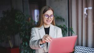 момиче костюм