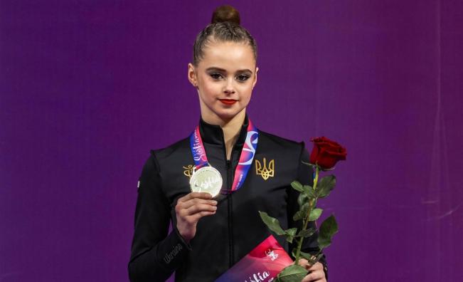 Скандал в София, руска гимнастичка обърна гръб на флага на Украйна