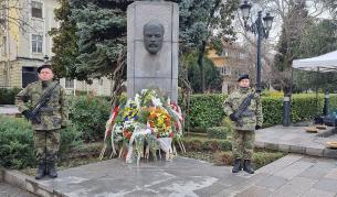 Паметник на Стефан Стамболов в Пловдив