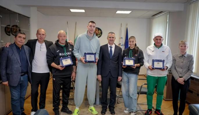 Божидар Саръбоюков